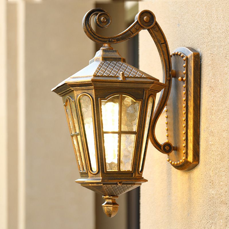 Vintage Lantern Shaped Wall Light Fixture Single-Bulb Ripple Glass Wall Mounted Lamp for Yard