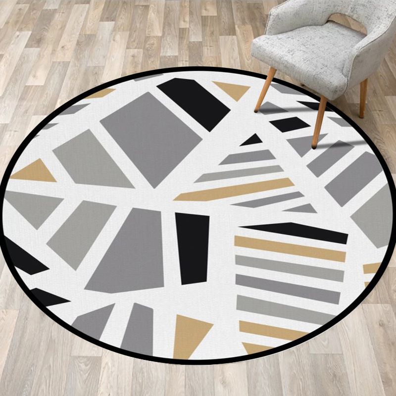 Simple Modern Rug in Grey Geometry Pattern Rug Polyester Pet Friendly Carpet for Home Decoration