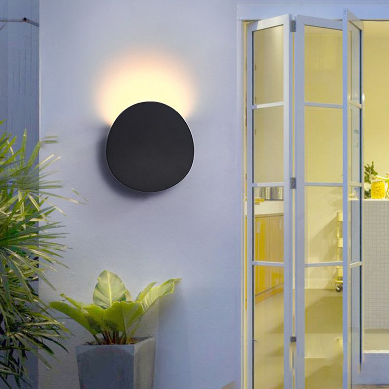 Contemporary Wall Sconce Curve Waterproof Sconce Lighting with Metal