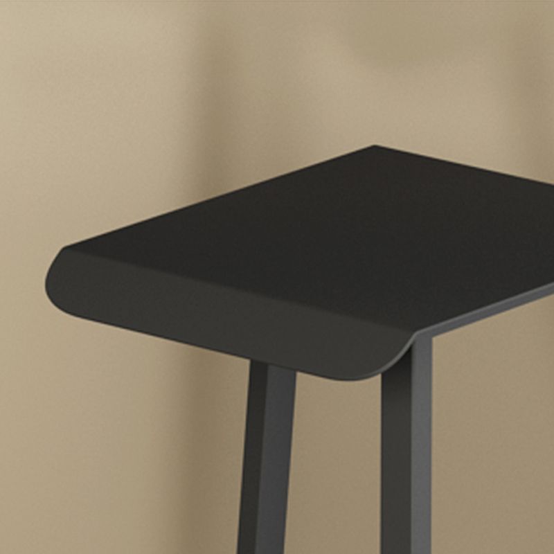 Industrial Armless Backless Counter Stool Iron Bar Stool with Pedal for Bar