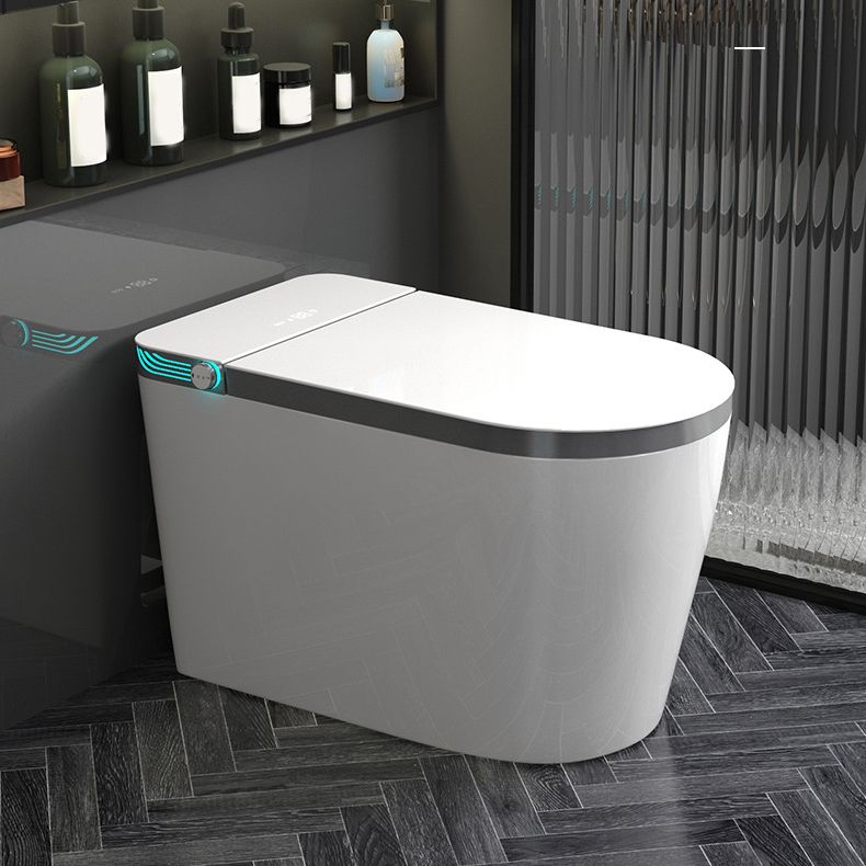 Modern Concealed Tank One Piece Toilet Floor Mounted Toilet Bowl for Washroom