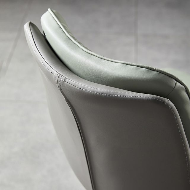 Chaises de salle à manger en cuir de style scandinave, chaise rembourrée à dossier solide pour un usage domestique (Ensemble de 2)