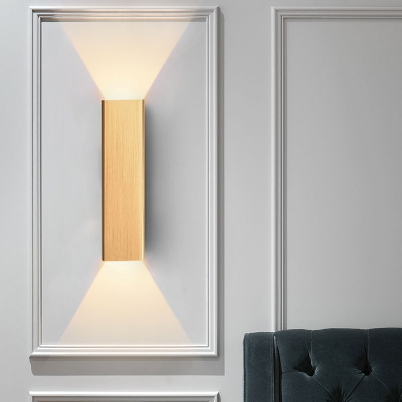 2 Lights Metal Wall Light Modern Style Square Shape Wall Mount Light Fixture