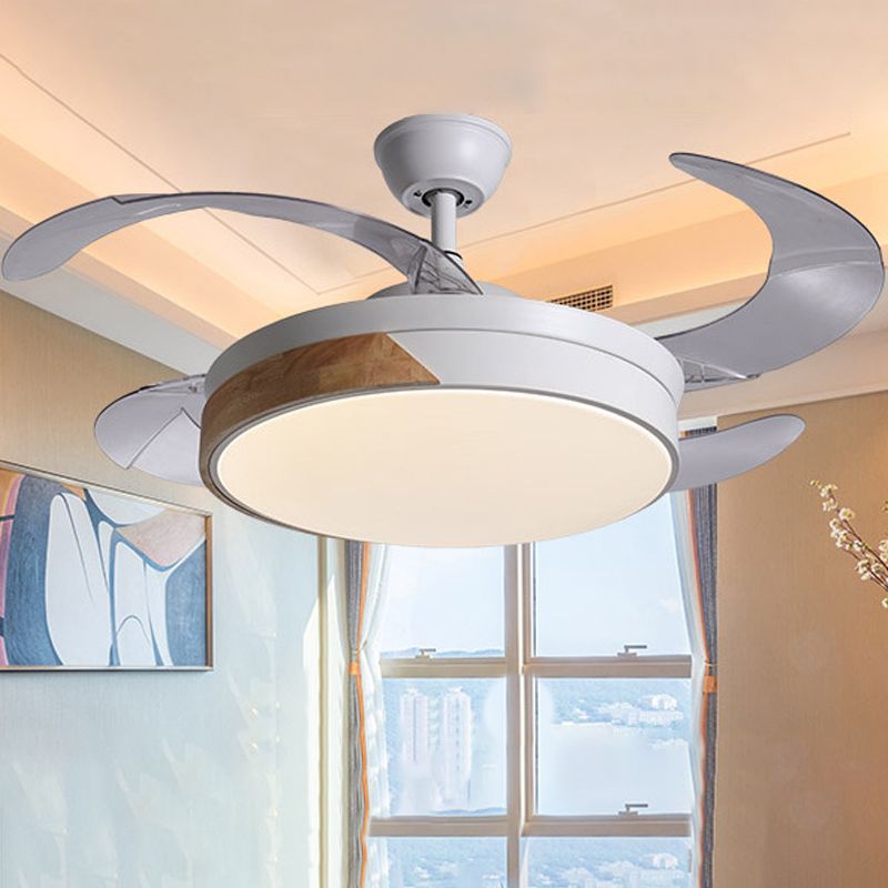 Eenvoud Ronde ventilatorlamp LED METAL SEMI SEMI -plafondlicht in wit met 3 heldere messen, 36 "/42" breed