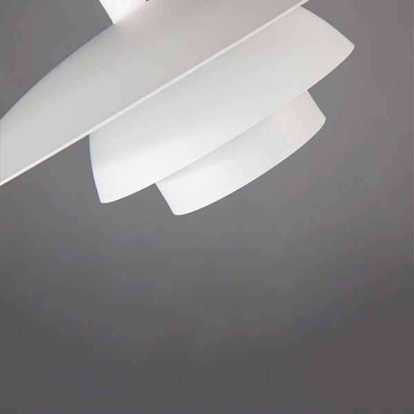 Simplicidad contemporánea Folletos de techo de granja con sombra metálica