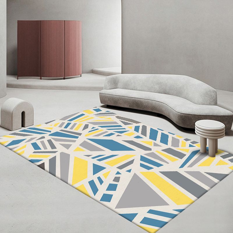 Geometric Polyester Rug Indoor Rug Washable Pet Friendly Carpet for Home Decor