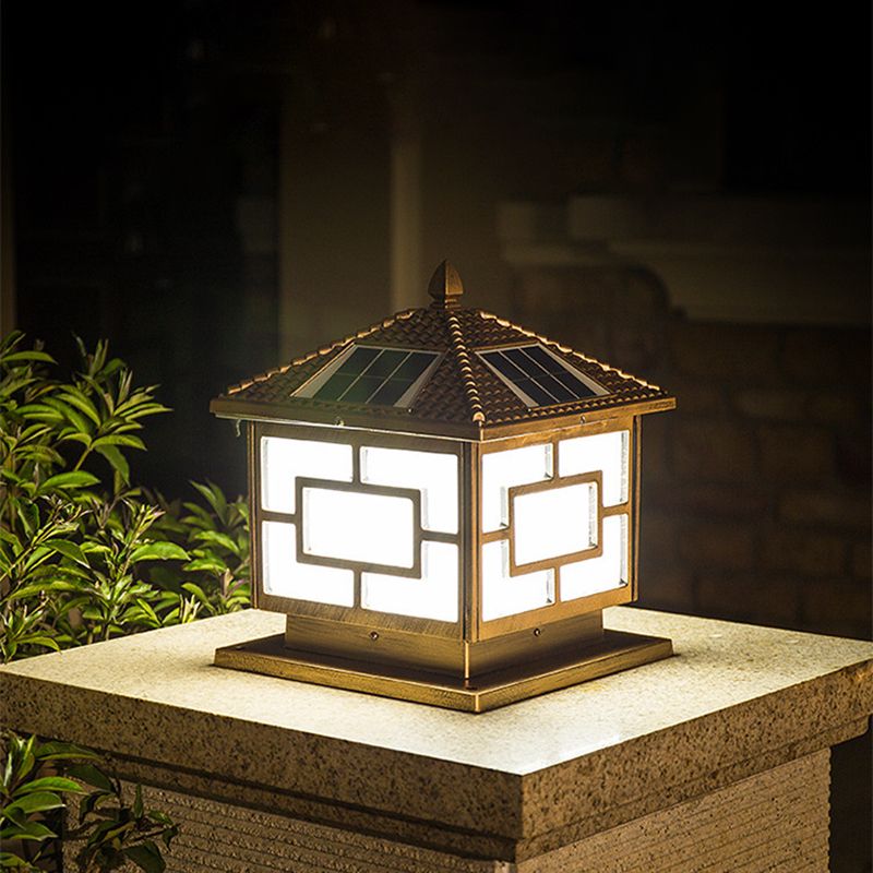 Black/Golden Waterproof Outdoor Lights Square Pillar Lamp for Garden