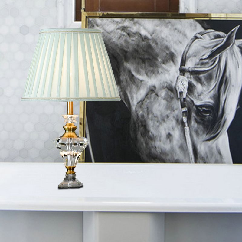 1-Licht-Wohnzimmertisch Licht Moderner See Blue Night Lampe mit Urnen-Form-Kristallbasis