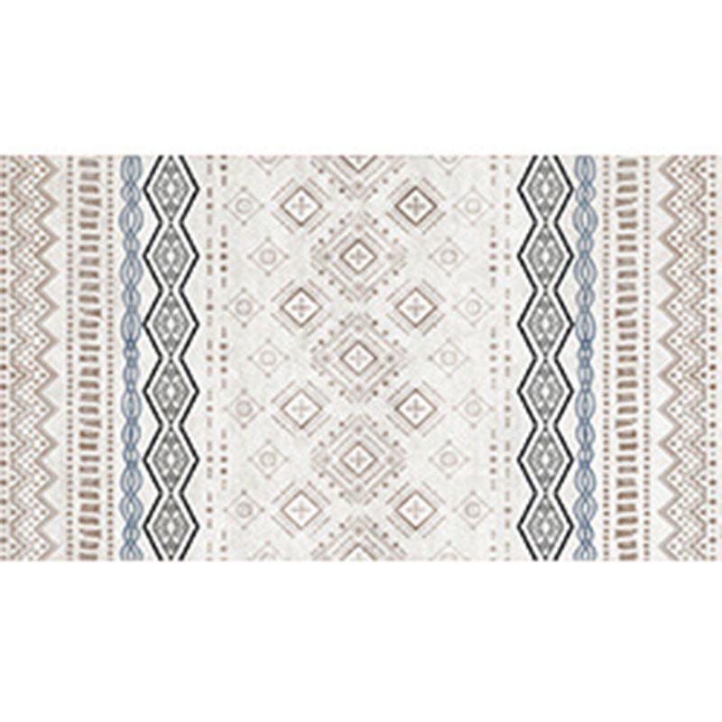 Eclectic Southwestern Area Rug Tribal Totem Polyester Rug Anti-Slip Backing Carpet for Home Decor