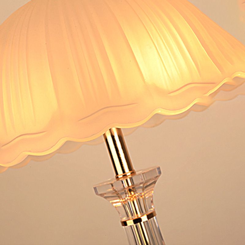 Ultra-moderne Einfachheit Domtisch Lampe weiße Glas Nachttisch-Lampe für Schlafzimmer
