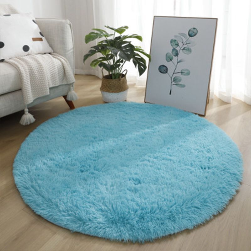 Minimalistischer Teppich Einfacher fester Farbe Innenteppich Polyester Wohnzimmer Shag Teppich mit rutschfestem Hintergrund