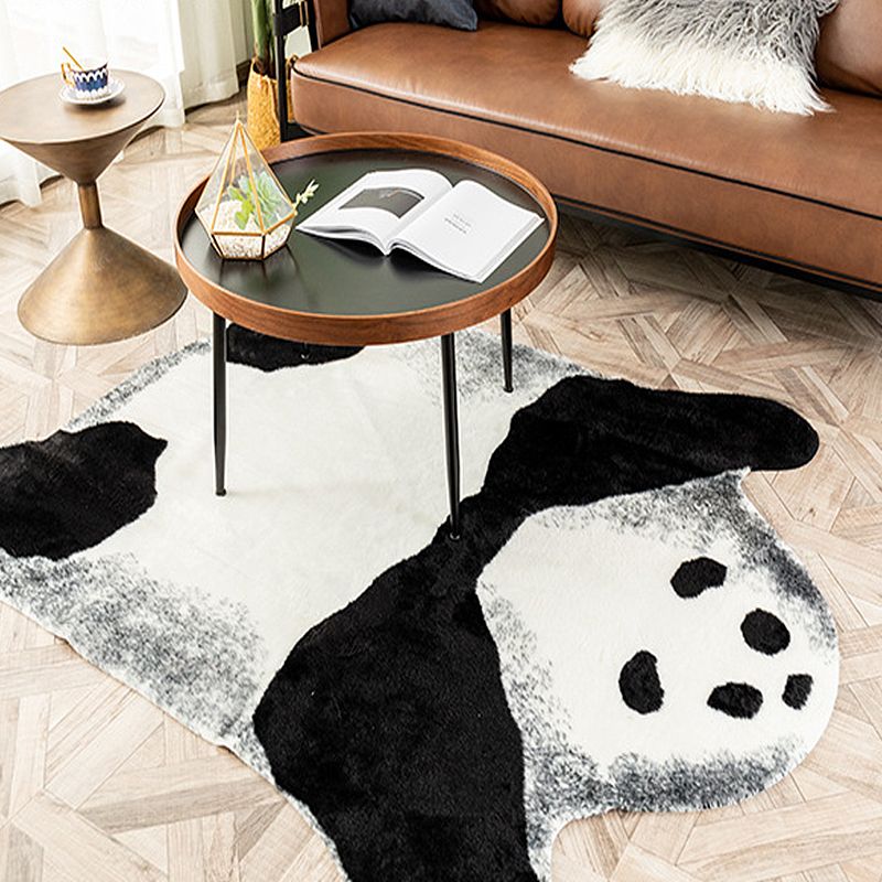 Modernism Panda Pattern Rug White and Black Polyester Rug Non-Slip Pet Friendly Washable Carpet for Living Room