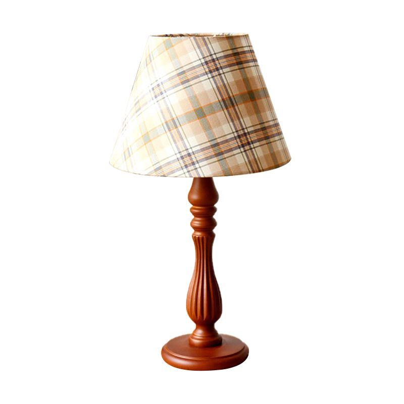 Rood/blauw/groen 1 lichte taakverlichting klassieke stof vat vorm nachttafellamp voor slaapkamer met houten basis