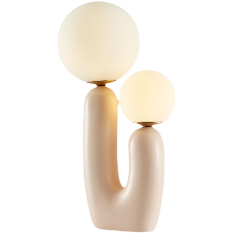 Postmodern oogverzorging Bureaulamp Minimalistisch tafellamp voor de slaapkamer van de studieruimte