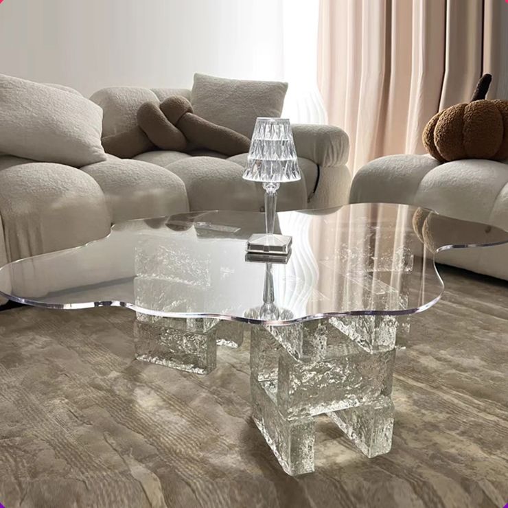 White Plastic Modern Free-Form Single Coffee Or End Table for Bedroom