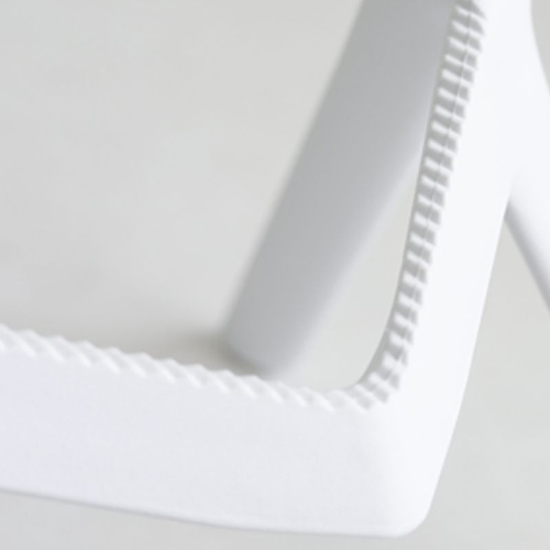 Footrest Indoor Low Back Stool Modern Plastic Stack Bar and Counter Stool