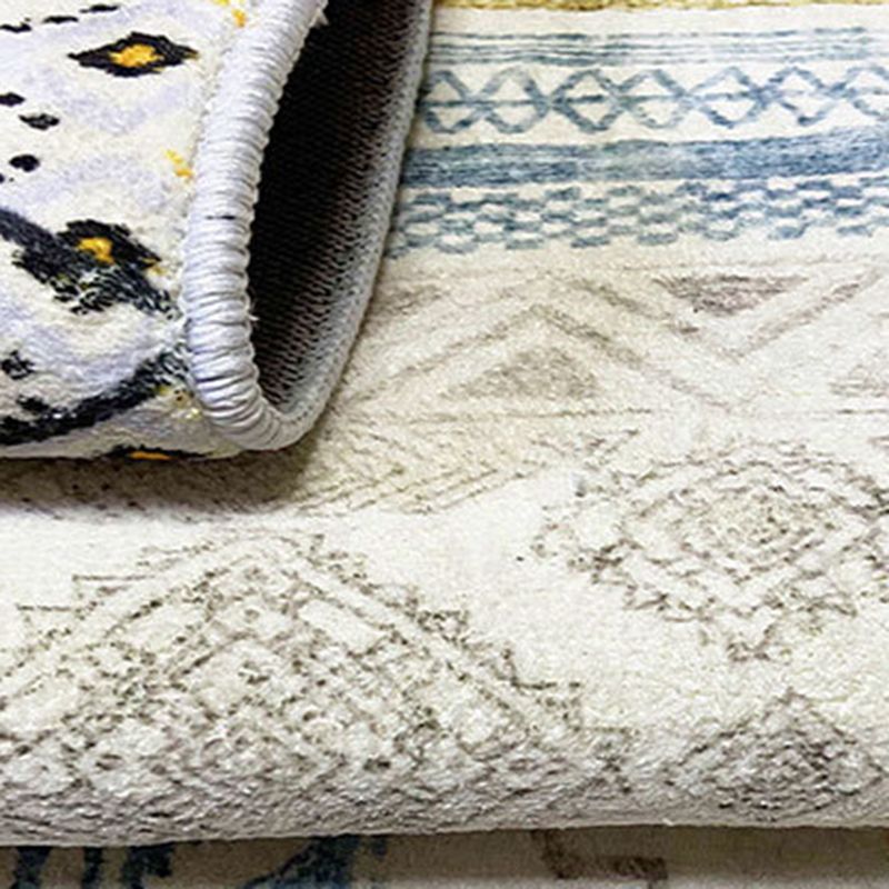 Beige Modern Rug Polyester Stripe Area Rug Non-Slip Backing Rug for Living Room