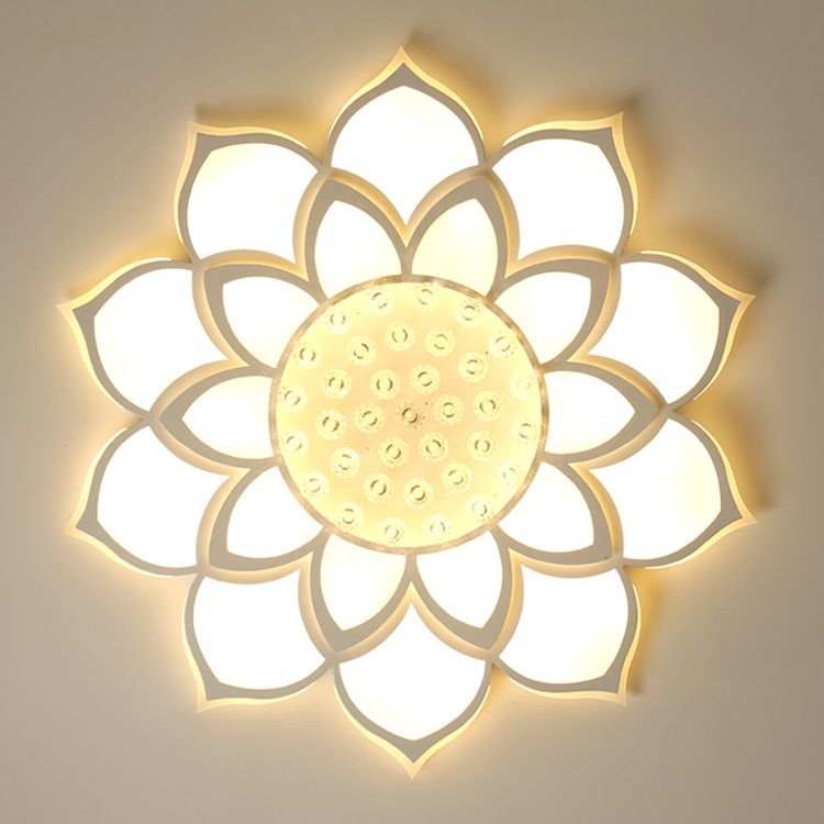 Lámpara de montaje empotrado con forma de flor blanca, cristal LED moderno cerca de la iluminación del techo