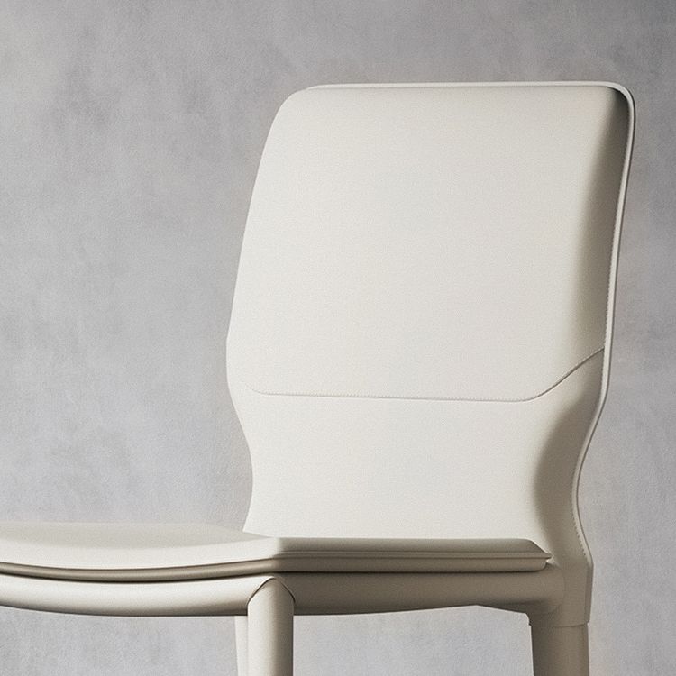 Sillas laterales contemporáneas sin brazos con respaldo sólido Sillas de comedor de cuero