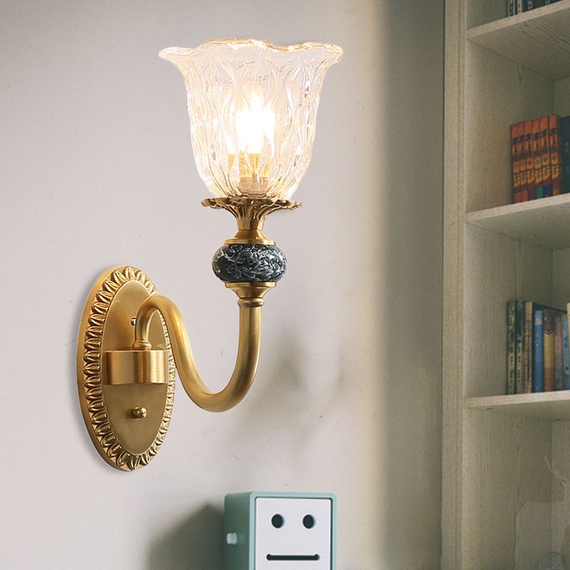 Luminaire d'écran de chambre à coucher floral en verre transparent en verre transparent 1/2 lumières murales dorées avec bras arqué