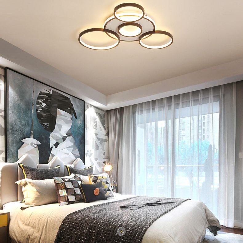 Geometric Acrylic Flush Ceiling Light Fixtures Modern Style 1-Light Flush Mount Fixture