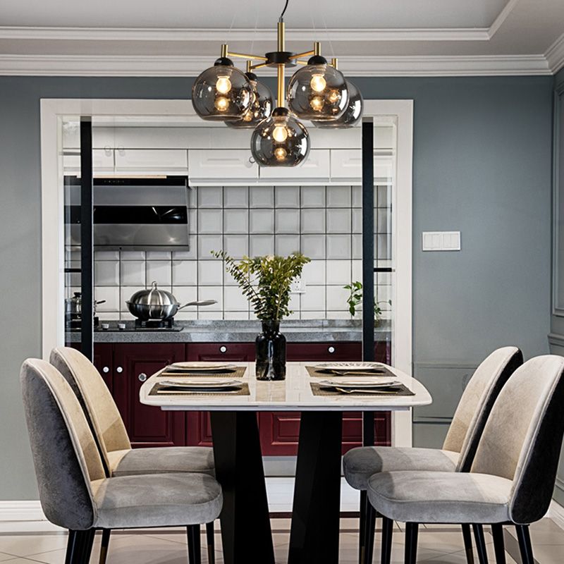 Chandelier en forma de mundo con sombra transparente de estilos modernos para el comedor