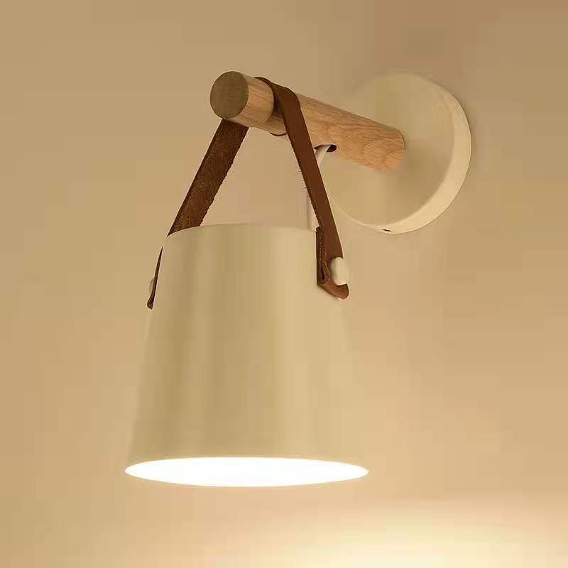 Modern Style Simple Wall Lamp Wooden Wall Light Sconce for Bedroom
