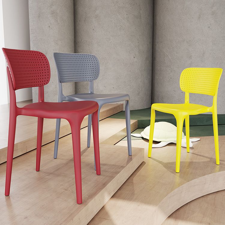 Contemporary Plastic Open Side Chair Stacking Study Room Dining Chair With Matte Finish