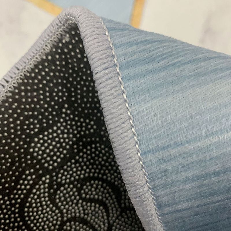 Red Tone Modern Area Carpet Polyester Holiday Decoration Indoor Rug Easy Care Carpet for Living Room