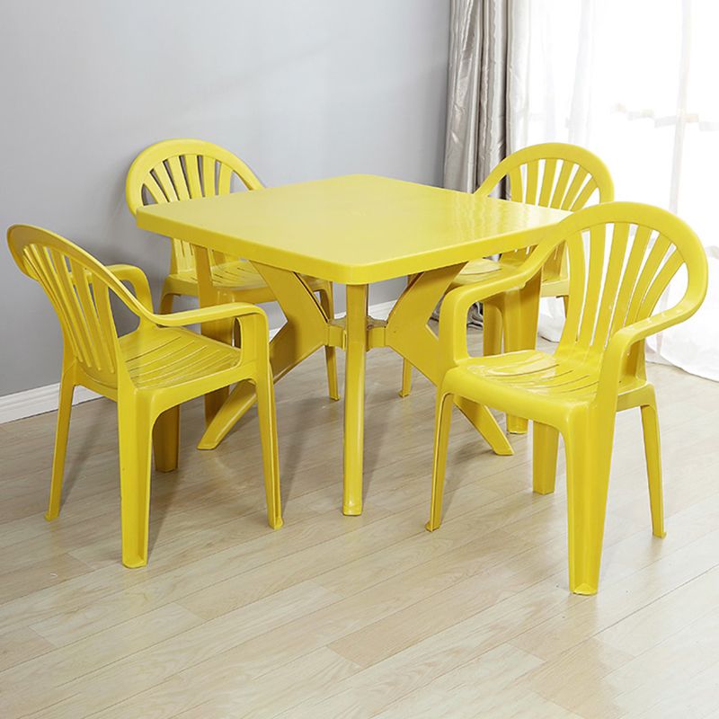 Chaises de salle à manger à bras empilables en plastique de chaise latérale Windsor de style contemporain
