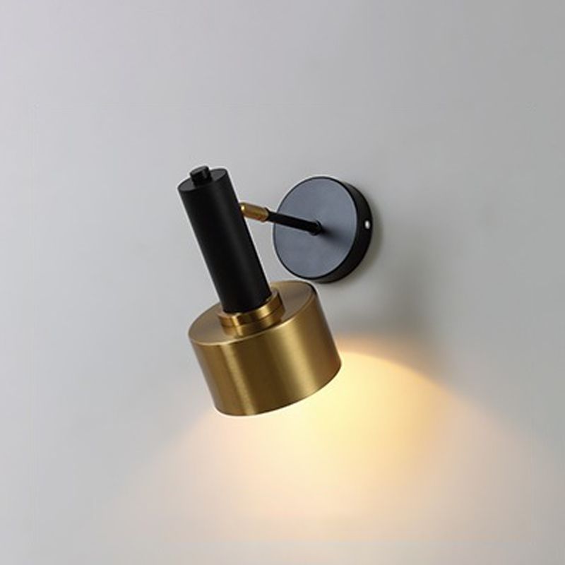 Éclairage mural de lecture en métal géométrique