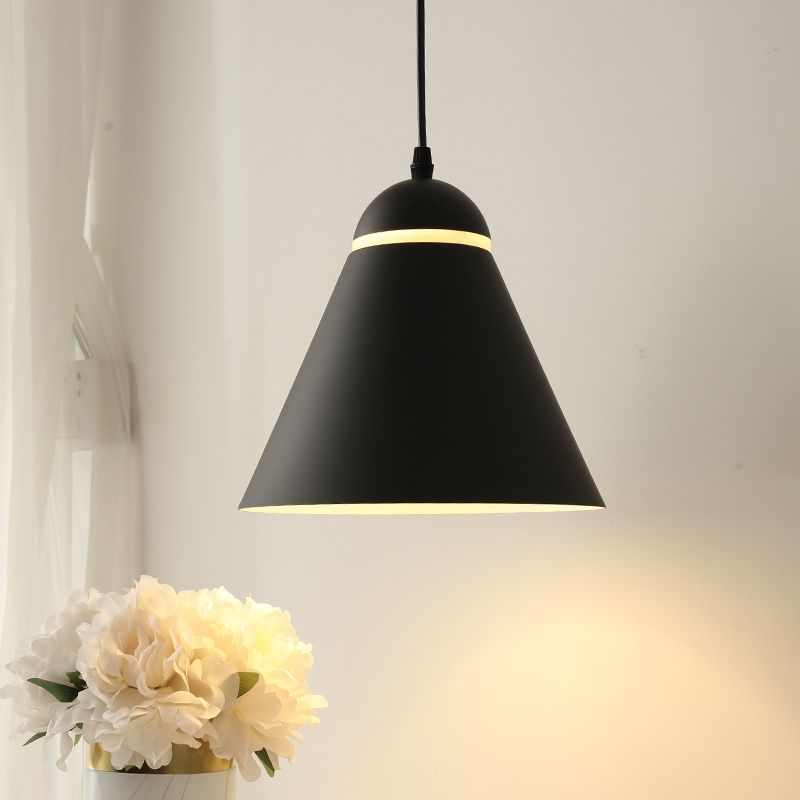 Gesneden kegelophangende lichtarmatuur eenvoud metallic 1 licht mat zwart druppel hanger