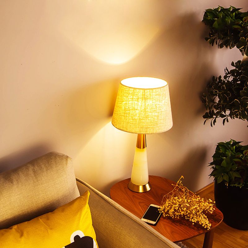 Éclairage de tâche effilé contemporain Fabric 1 livre de lecture lumineuse avec base en métal
