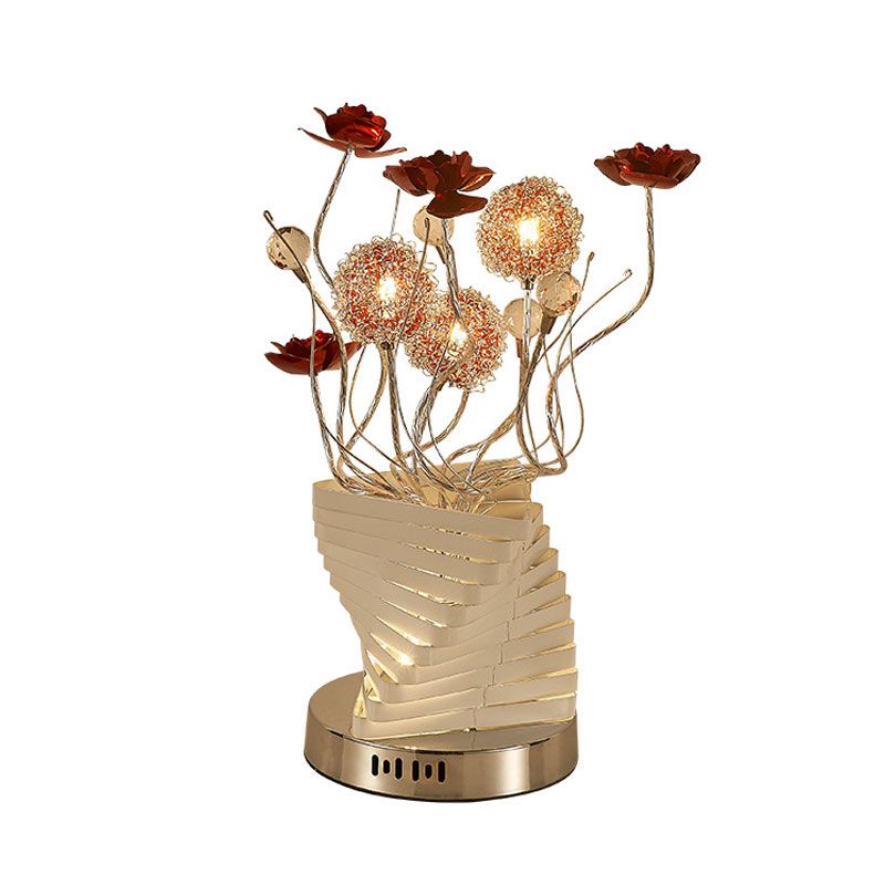Aluminum Twisty Table Lamp Decorative Bedroom Rose Design LED Nightstand Light in Silver