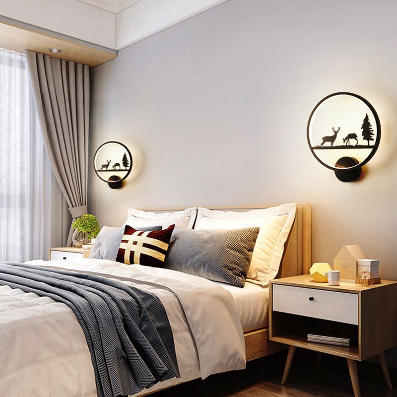 Unique Shape Metal Wall Light Modern Style Single Light Wall Mount Lighting