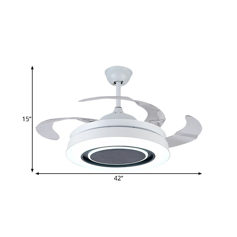 Weiße trommelförmige Anhängerlüfterlampe Minimalismus 42 "breites LED-Acryl in der Nähe des Deckenlichts mit 4 klaren Klingen