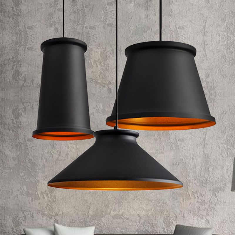 Lucina colgante cónica en negro/negro Costeo de techo de metal moderno para comedor para comedor