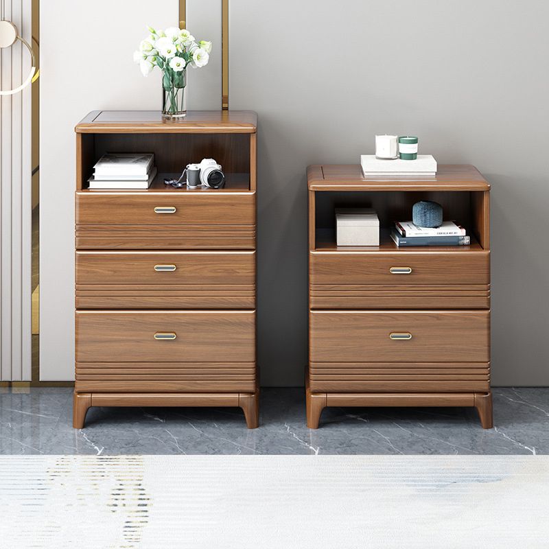 Mid-Century Modern Brown Chest 27.55" Wide 2/3/4 - Drawer Accent Chest