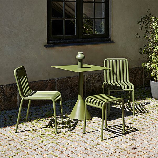 Industrial Green Dining Table Metal Outdoor Table with Pedestal Base