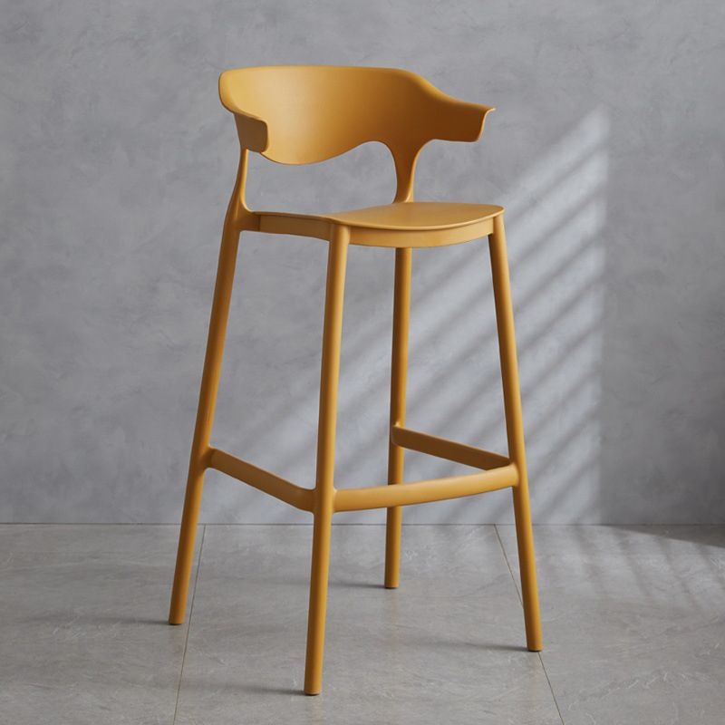 Contemporary Plastic Low Back Counter Stool Plastic Furniture in Matte Finish for Indoor