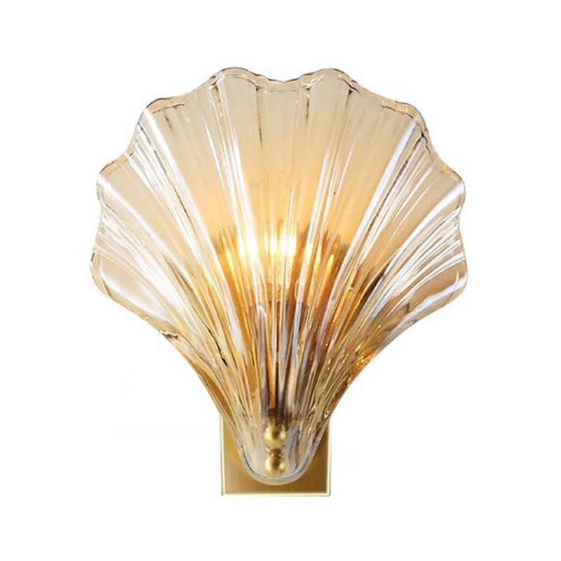 Glass Shell Shape Sconce Light Modern-Style 1 Light Wall Light Fixtures in Gold
