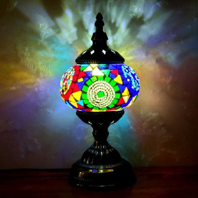 Turkish Oblate Nachttischlampe Single-Bulb-Glasschifftischleuchte für das Restaurant