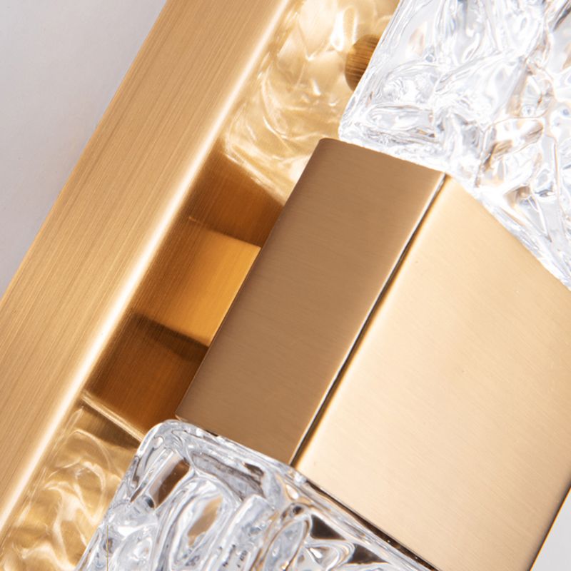LED LED LIGHT CRISTAL CRISTAL Postmoderna Luz Montada de luz en oro para dormitorio