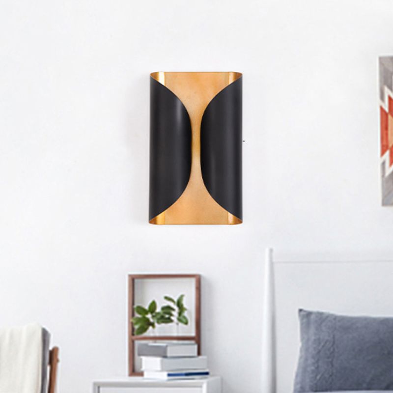 Colonial Style Rolling Surface Wall Sconce 2 Light Metal Wall Mounted Lamp in Black