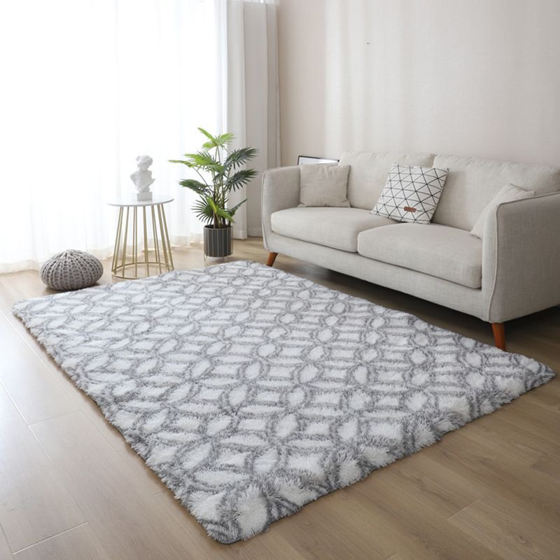 Simple Modern Graphic Pattern Rug Creative Trendy Shag Area Carpet Polyester Friendly Washable Carpet for Living Room