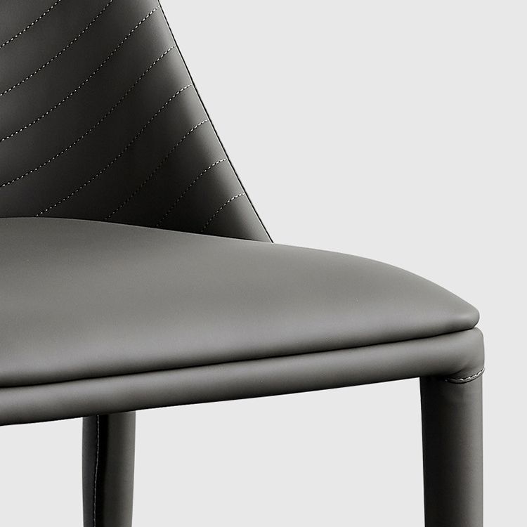 Metal Base Indoor Dining Chair 19'' Wide Parsons Leather Chair for Restaurant