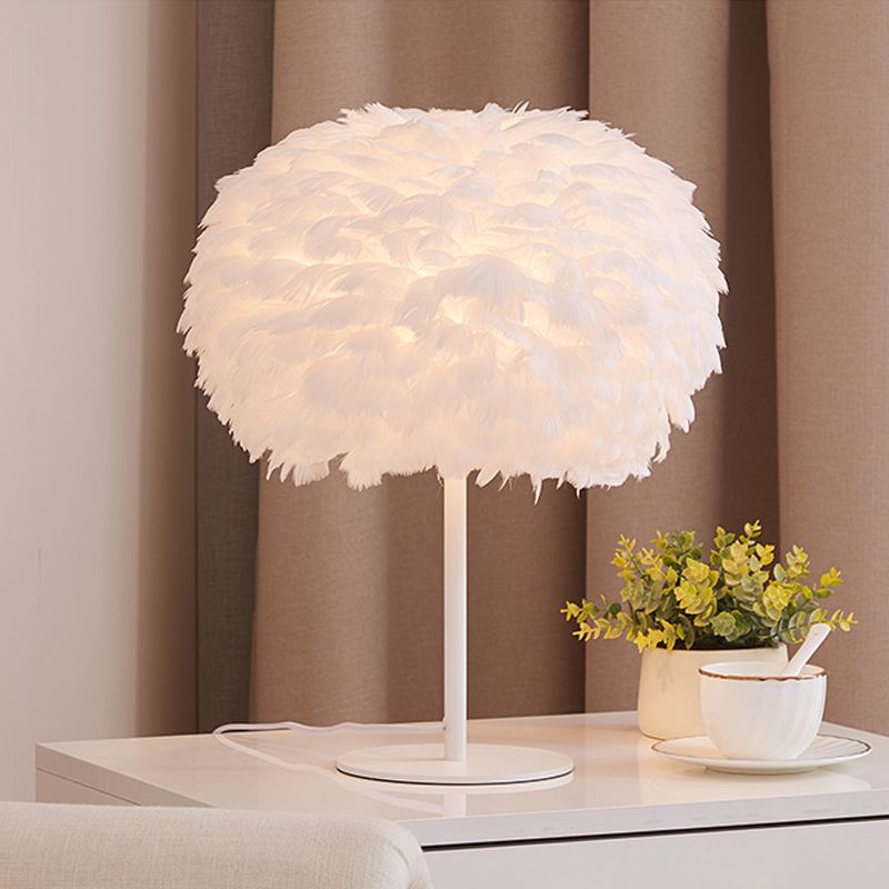 Round Shade Table Lighting Minimalistic Feather 1��Bulb Living Room Nightstand Lamp
