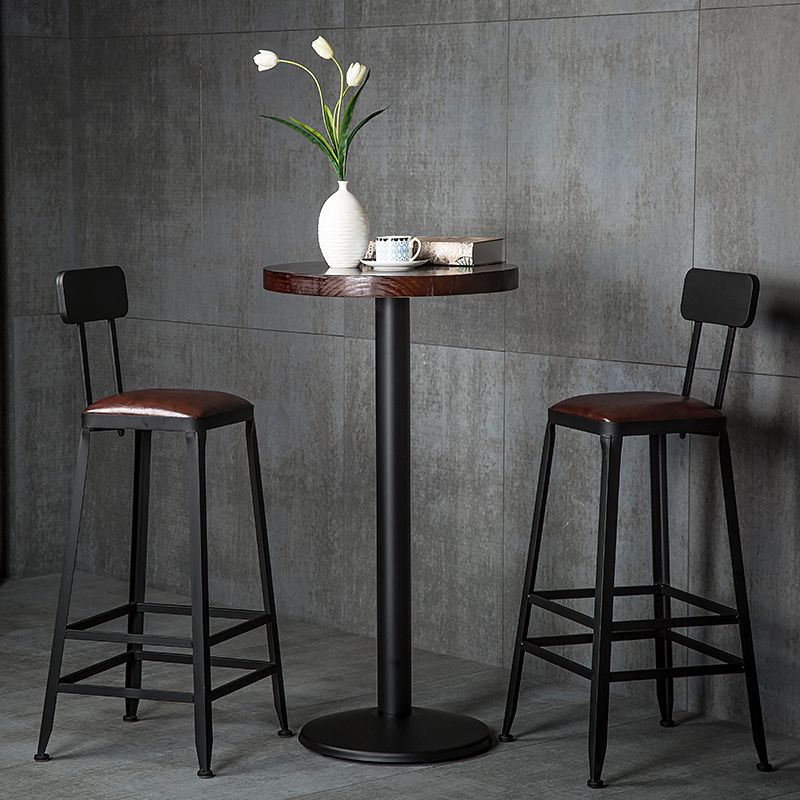 Asiento de cuero cuadrado de estilo industrial con patas de metal Taburete para barra de cocina