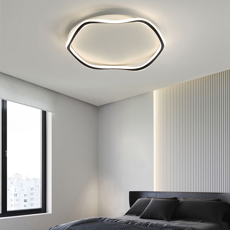 Contemporary Round Flush Light Metal 1 Light Flush Mount Lighting for Bedroom