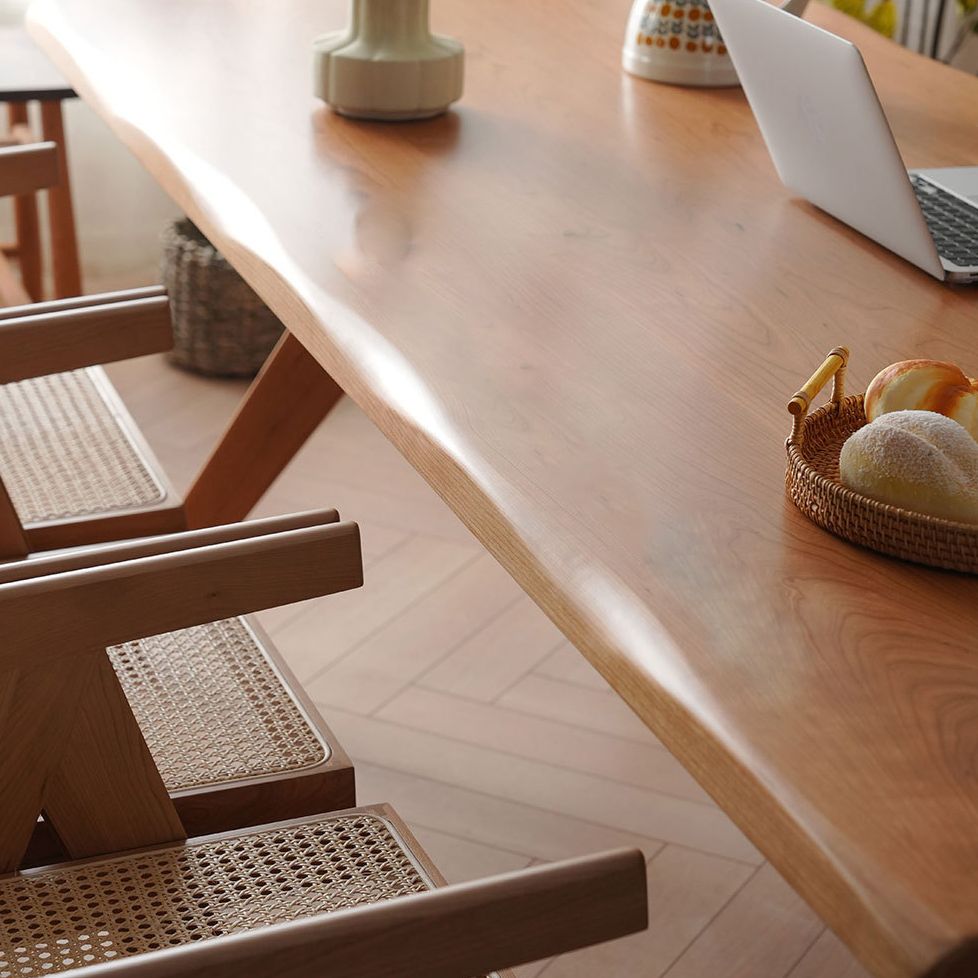 Rectangle Brown Base Dining Table Modern Pine Table for Kitchen